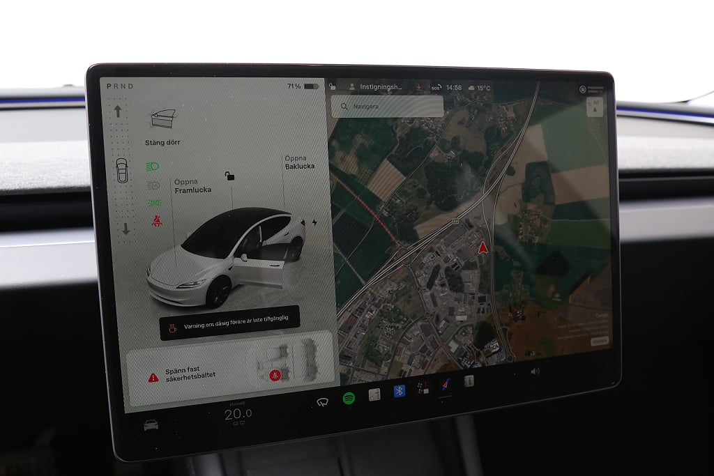 Tesla Model 3 Standard Range Highland Autopilot Panorama Facelift 2024