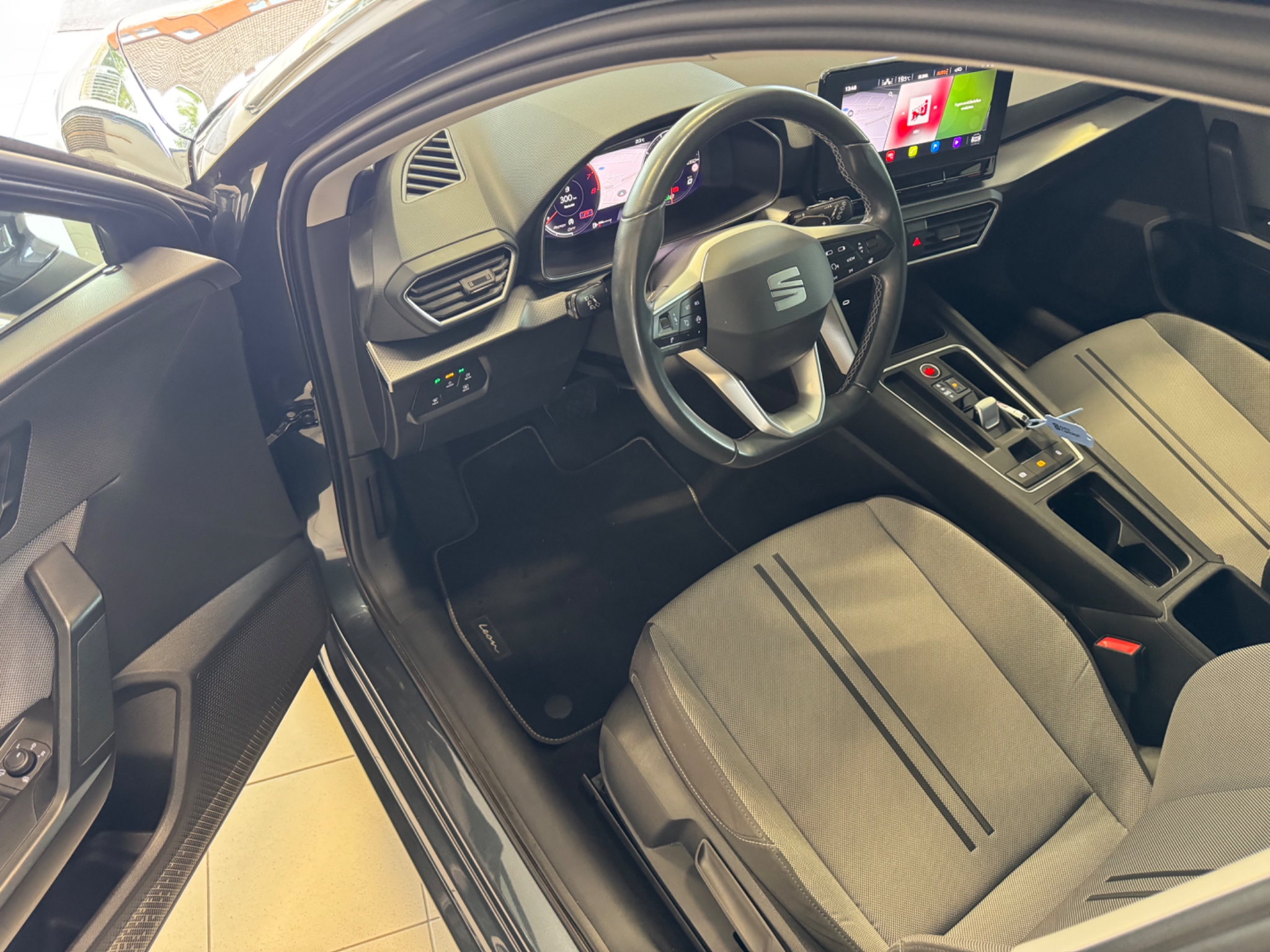 Seat Leon 1.0 eTSI Style 2022, bild 5/41