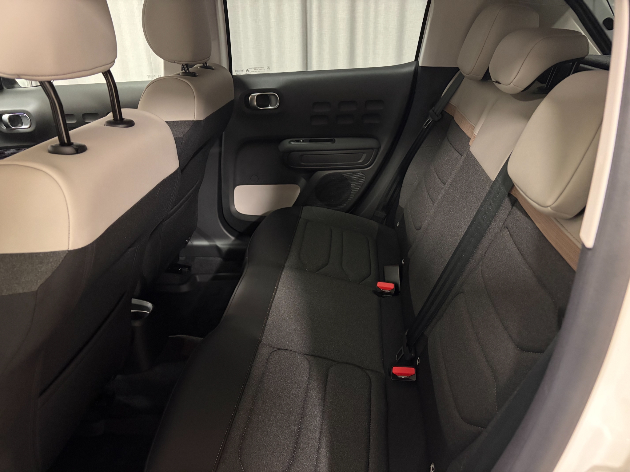 Citroen C3 Shine PureTech 82 2023, kuva 6/36