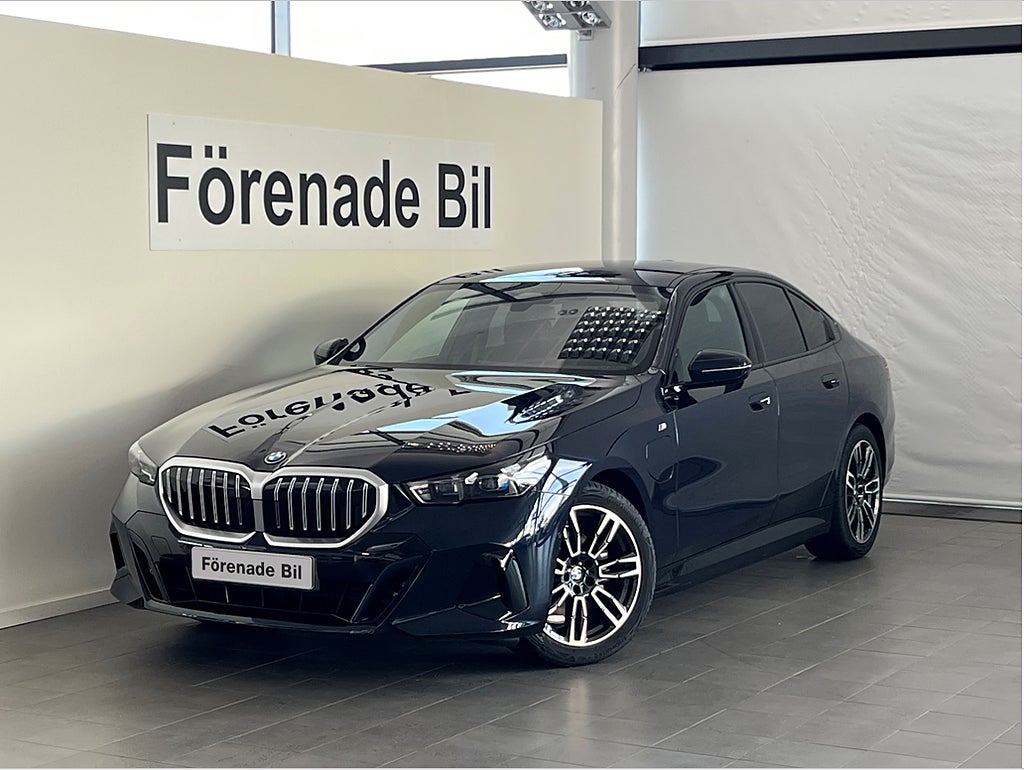 BMW 530e Sedan M Sport Drag H/K Rattvärme Drive Assist Plus 