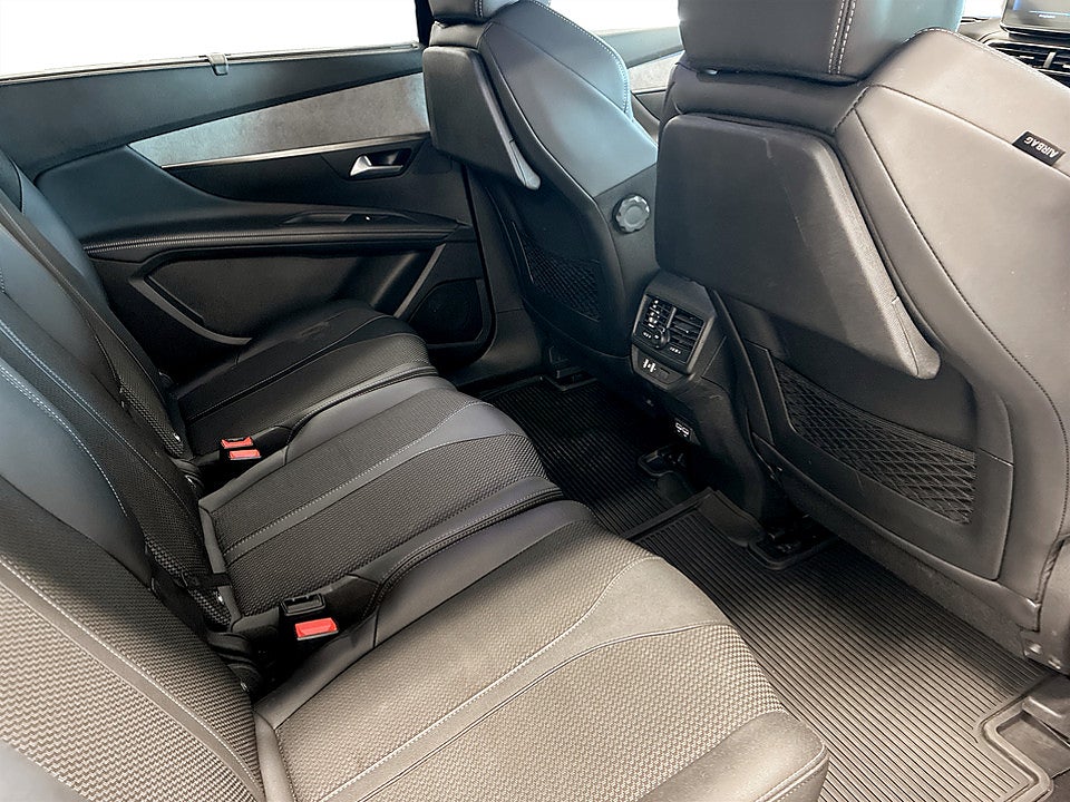 Bild på Peugeot 5008 GT 1.2 PT 130hk Aut 7-SITS B-KAMERA NAVI 