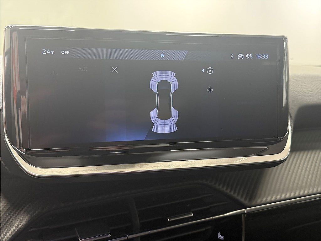 Bild på Peugeot 2008 Allure 1.2 PT 130hk - B-KAMERA, CARPLAY, FARTHÅLLARE