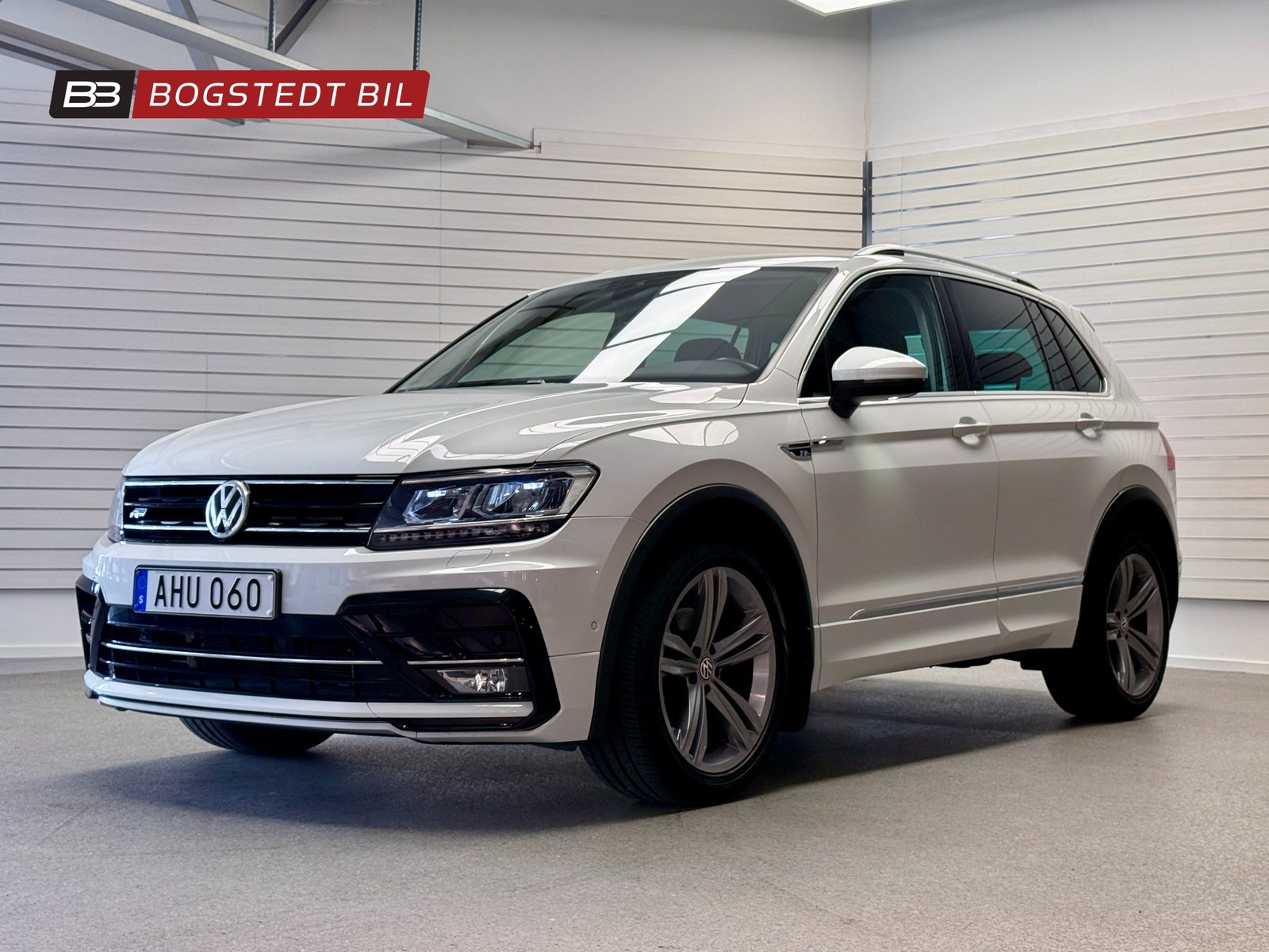 Volkswagen Tiguan TSI 150hk 4Motion | R-Line | Drag | Värmare| Backkamera 2018 - miniatyr 3