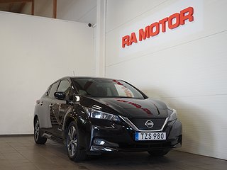 Halvkombi Nissan Leaf 1 av 22