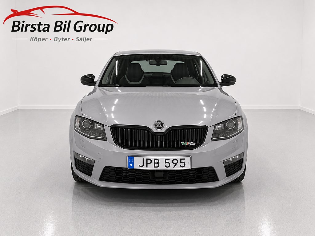 Skoda Octavia 2.0 TDI 4x4 RS Automat/Drag / D-värmare