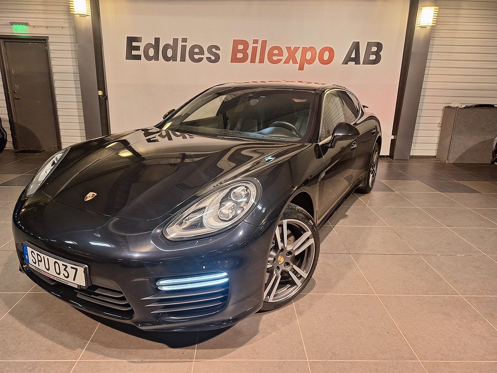 Porsche Panamera Turbo PDK MKT UTR. 520hk