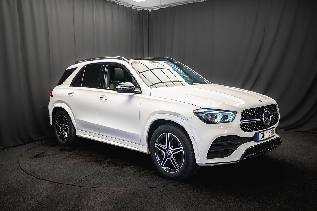 Mercedes-Benz GLE 350 de 4M AMG PANO LUFT DRAG BURMESTER 360° MOMS