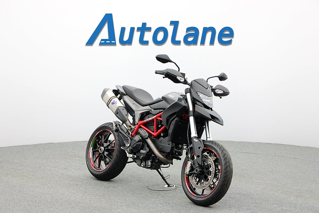 Ducati Hypermotard 821 * Termignoni, Performance paket 