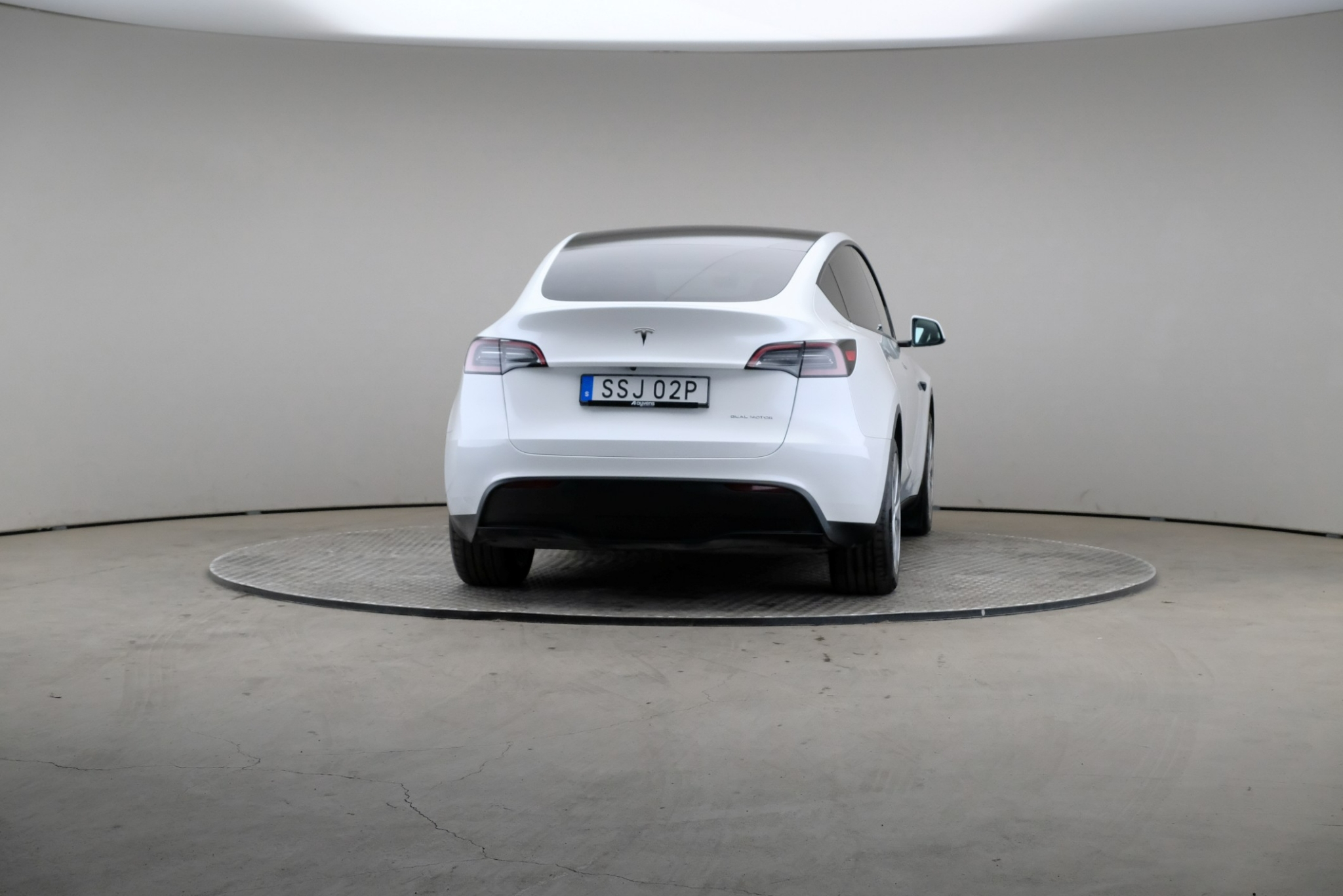 Tesla Model Y 2023, bild 2/10