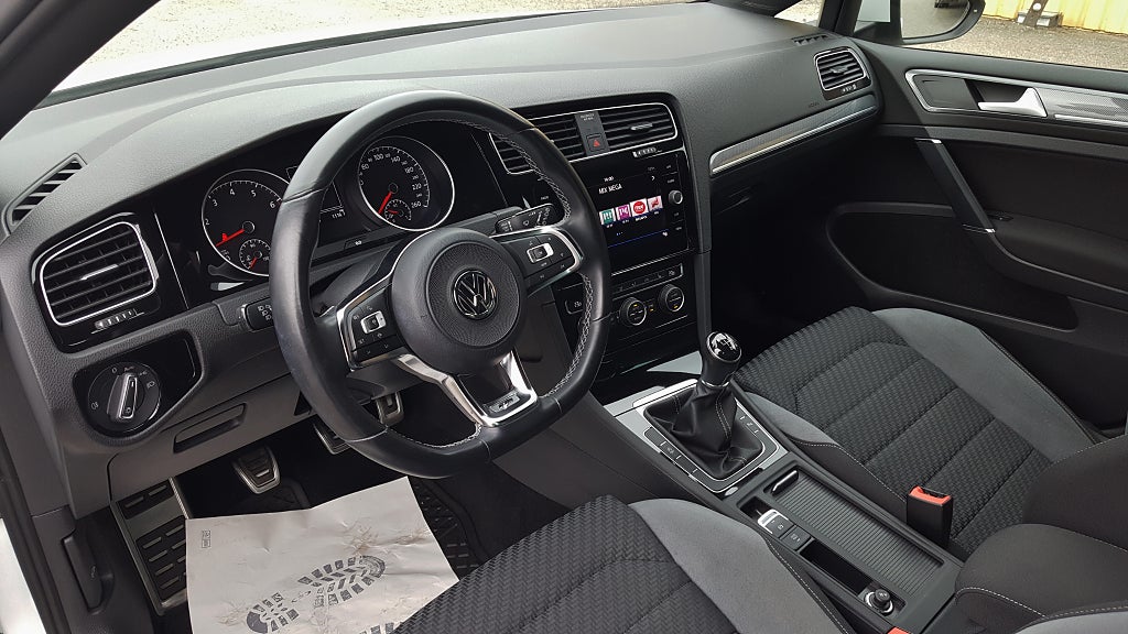 Volkswagen Golf 2020 - miniatyr 14
