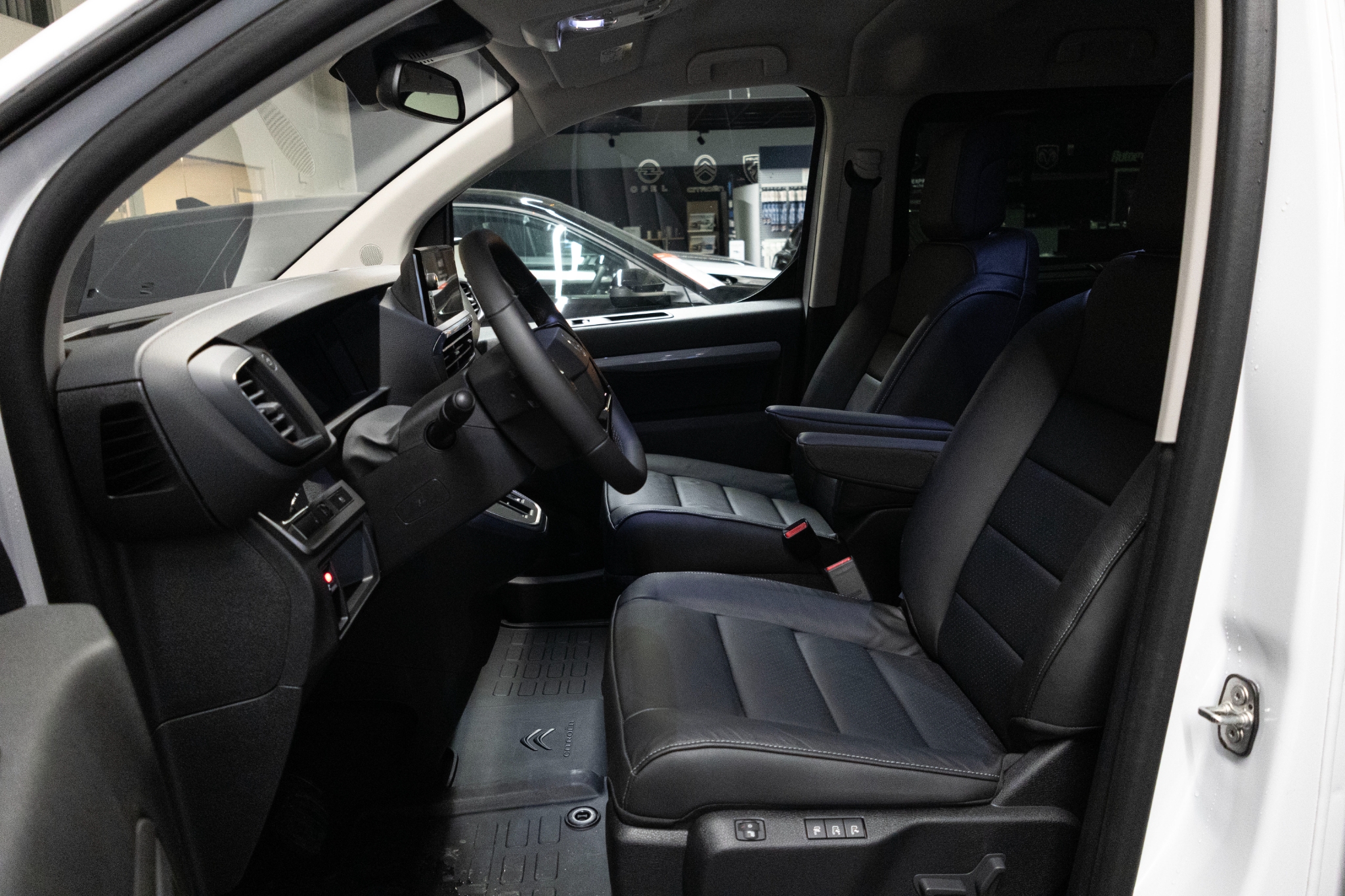 Citroen SpaceTourer 2025, bild 7/47