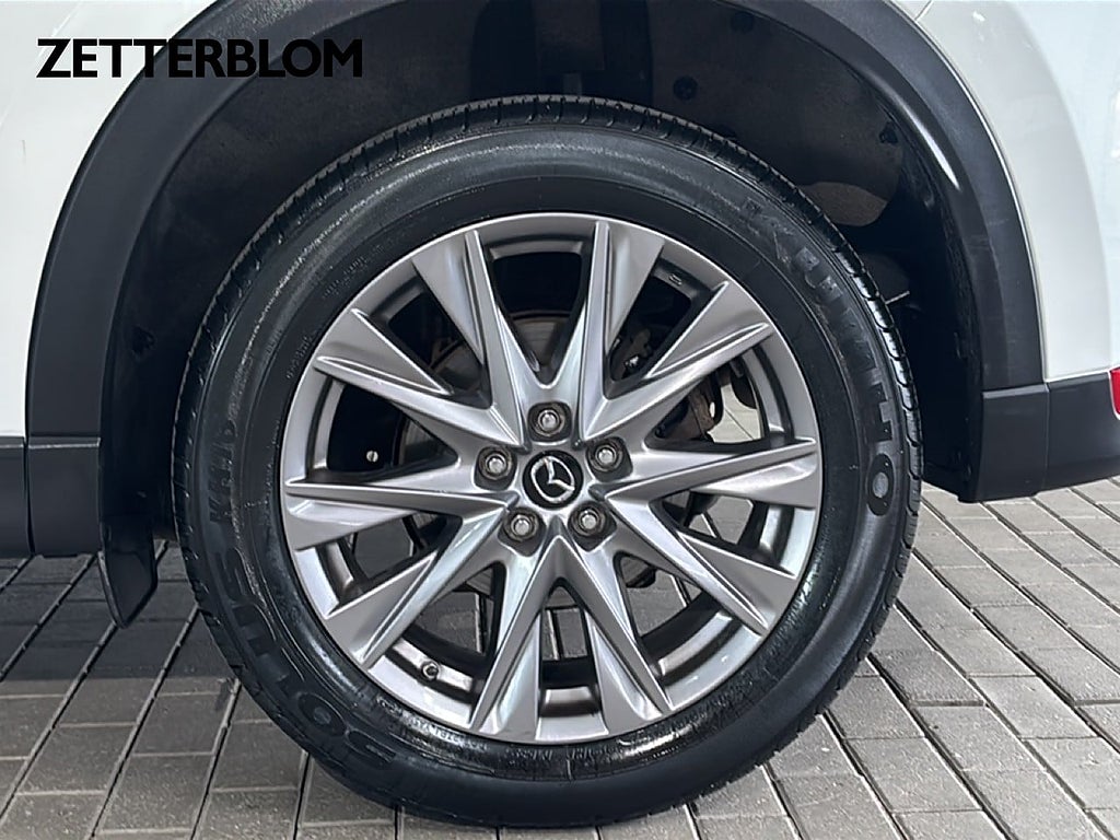 SUV Mazda CX-5 13 av 14
