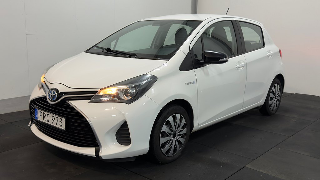 Toyota Yaris Hybrid e-CVT Active, Life Euro 6