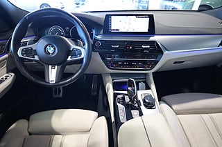 Halvkombi BMW 640 18 av 33