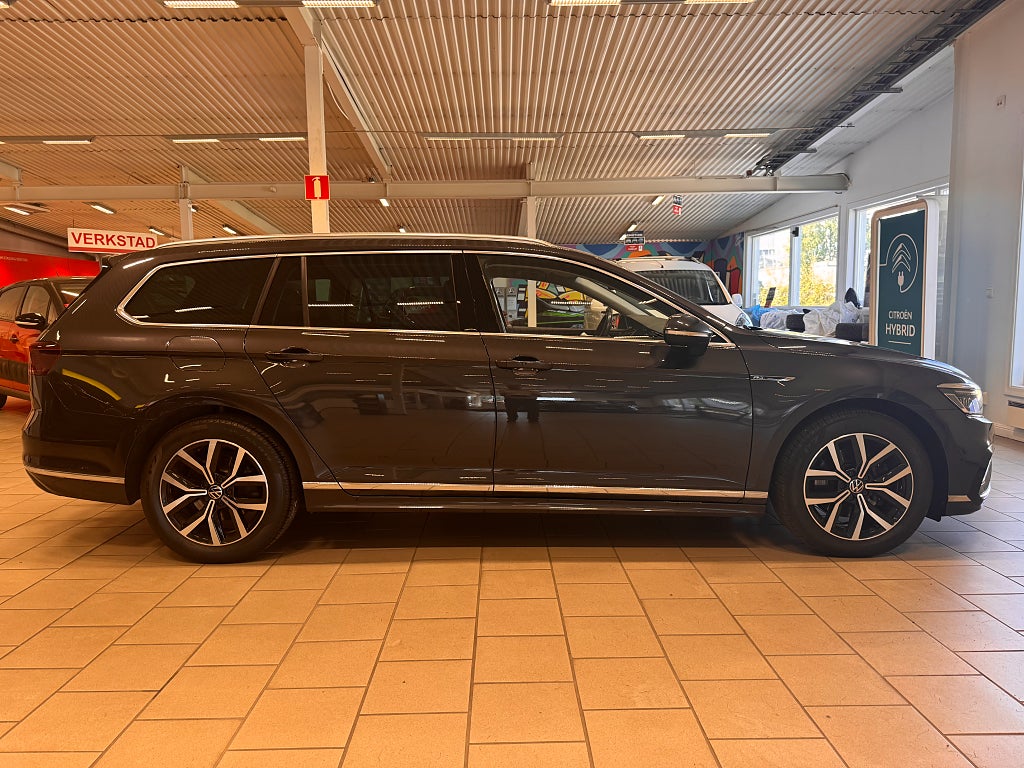 Volkswagen Passat 2022 - miniatyr 11