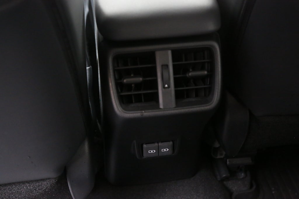 Lexus UX 300h CVT F Sport Design Dragkrok 2024