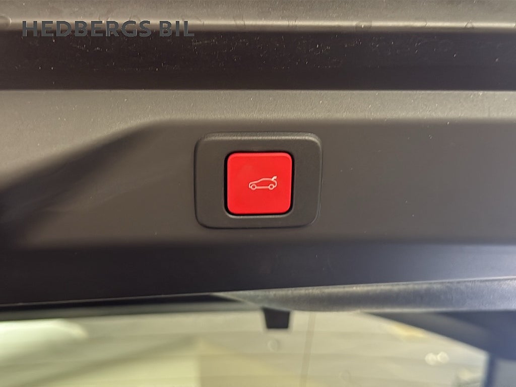 Peugeot 3008 HYBRID 145hk GT AUT thumbnail