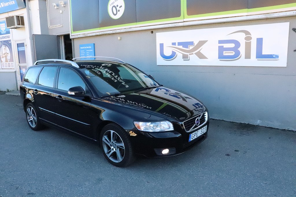 Volvo V50 D3 Geartronic Momentum Euro 5/DRAG/NAVI/NY SERVAD