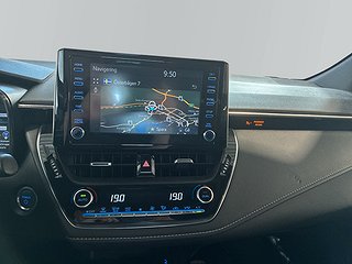 Toyota Corolla Touring Sports Hybrid e-CVT Värmare Kam S&V