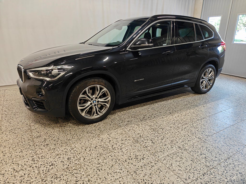 BMW X1 sDrive20i Steptronic, 192hk Sport line, Pano