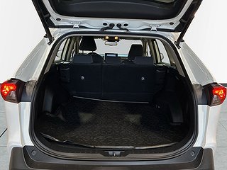 Toyota RAV4 Hybrid AWD-i E-CVT Värmare Kamera Psens S&V-däck