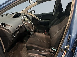 Toyota Yaris 5-dörrar 1.3 VVT-i MultiMode Motorvärmare Kamkedja SoV – bild 7