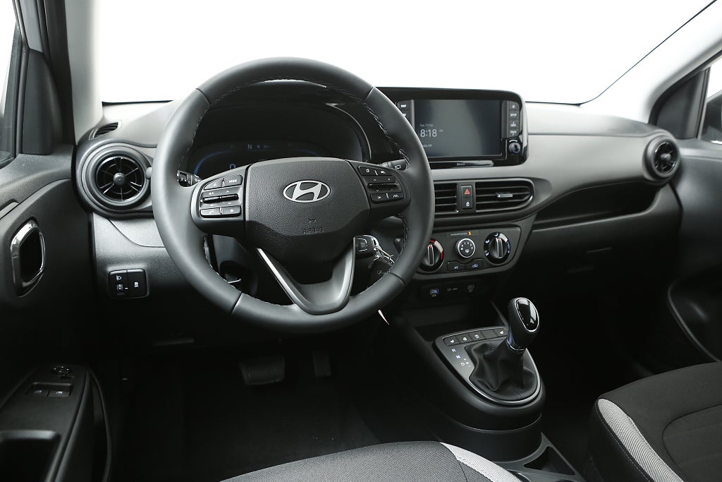 Hyundai i10 1,0 Automat Essential 2025