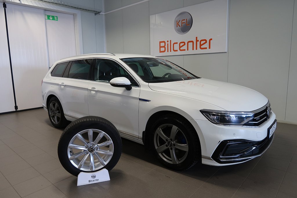 Volkswagen Passat GTE 1.4 TSI Drag-Värmare-Navi-Carplay SoV
