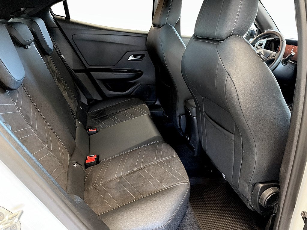 Bild på Opel Mokka Ultimate 1.2 Turbo 130hk Aut - B-KAMERA, CARPLAY