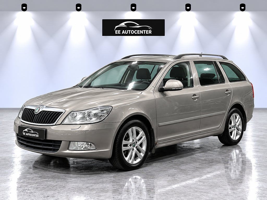 Skoda Octavia Kombi 1.6 TDI Elegance Euro 5