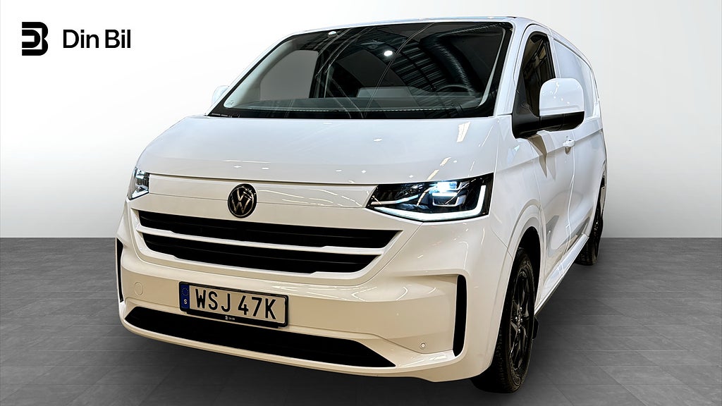 Volkswagen Transporter T7 TDI150 Värmare/Drag/Navigation/Keyless