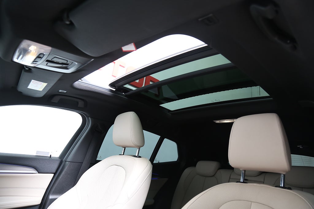 BMW X2 M35i  xDrive 306hk M-Sport Navi Panorama Head-Up