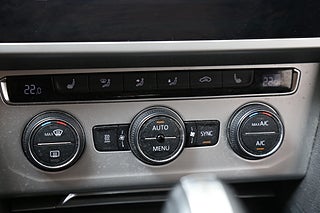 Kombi Volkswagen Passat 21 av 29