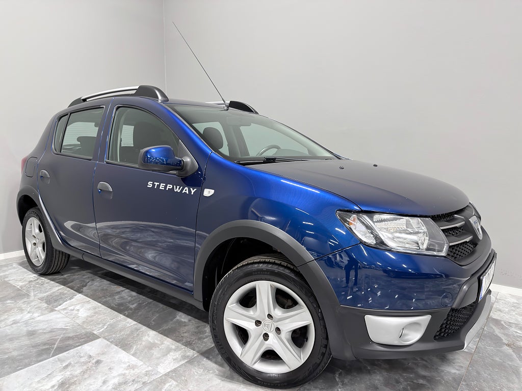 Dacia Sandero Stepway 0.9 TCe/PDC/GPS/Farthållare/Nyservad/1 Ägare/90HK