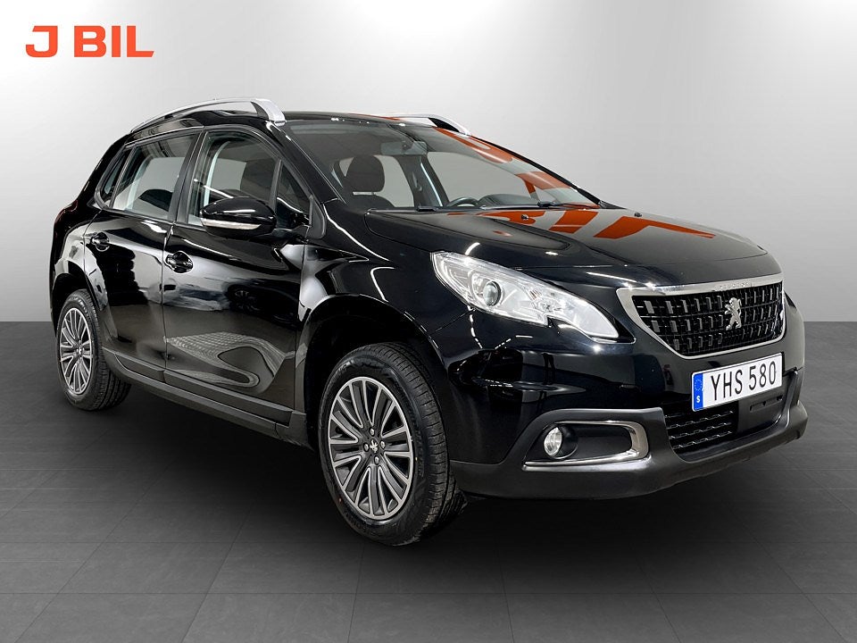 Bild på Peugeot 2008 Active 1.2 PT 82hk - FARTHÅLLARE,P-SENSOR BAK