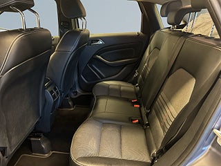 Mercedes-Benz B 180 d 7G-DCT Urban MoK-värm/P-Sens/SoV-däck/CarPlay – bild 13