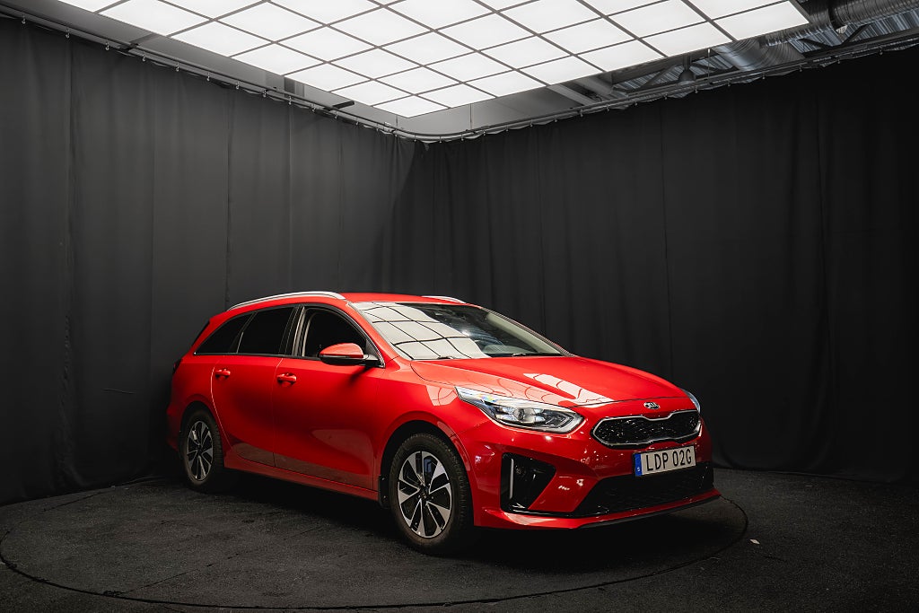 Kia Ceed SW Plug-in KAMERA ADAPTIV-FART RATTVÄRME MOMS