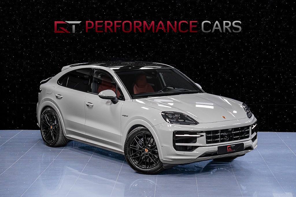 Porsche Cayenne E-Hyb Coupé MOMS Sp-Design 21" Pano 3,99%