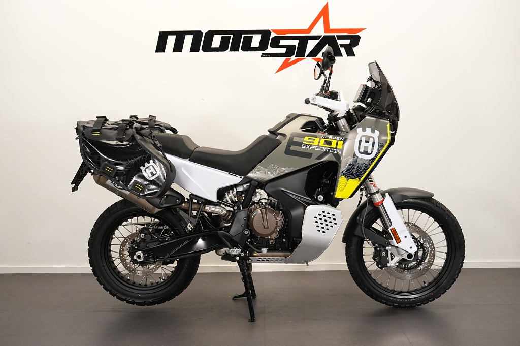 Husqvarna Norden 901 Expedition 