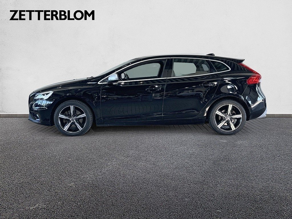 Kombi Volvo V40 2 av 17