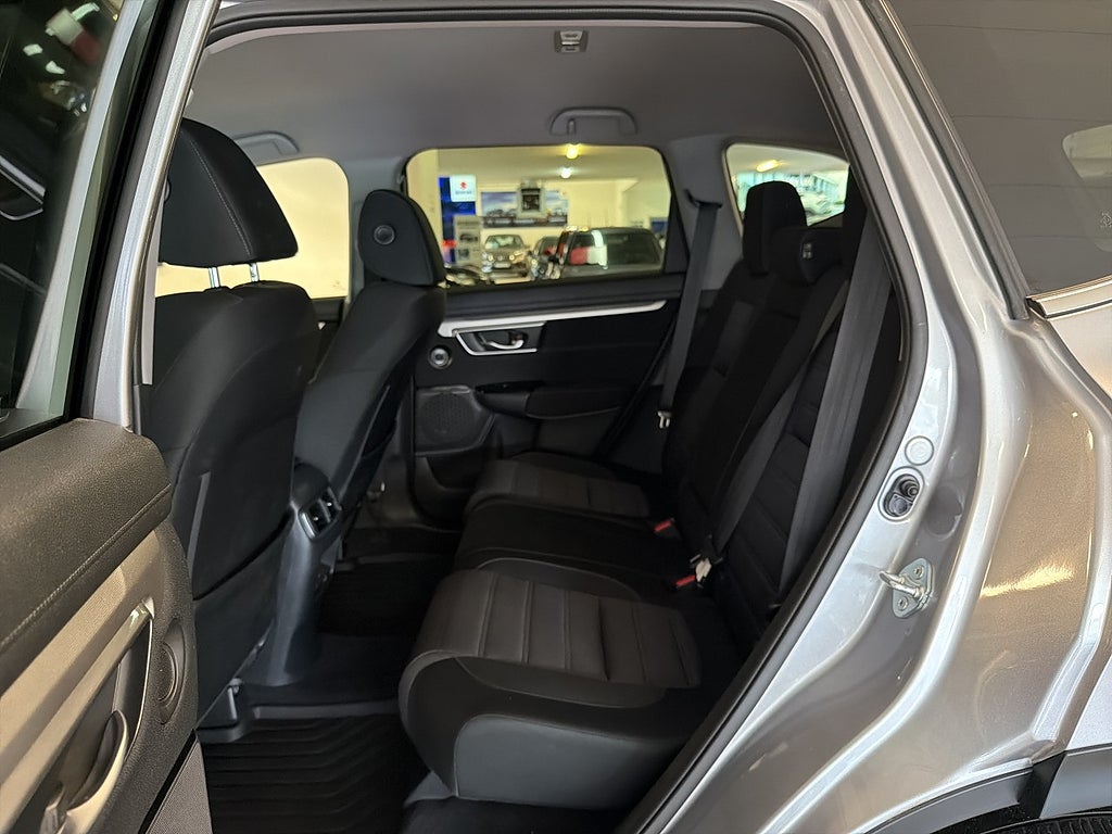 Honda CR-V Hybrid AWD 2.0 215 HK E-CVT Elegance / 1 Ägare – bild 9