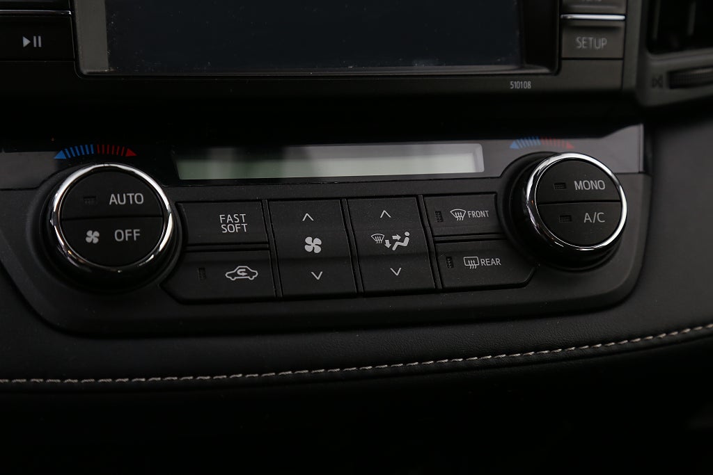 Toyota RAV4 Hybrid 2,5 Dual 197hk VVT-i E-CVT Active Aut 2018