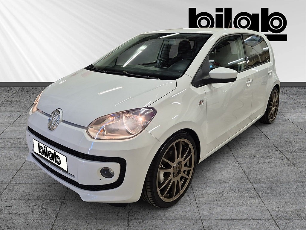 Volkswagen UP! 1.0  75HK