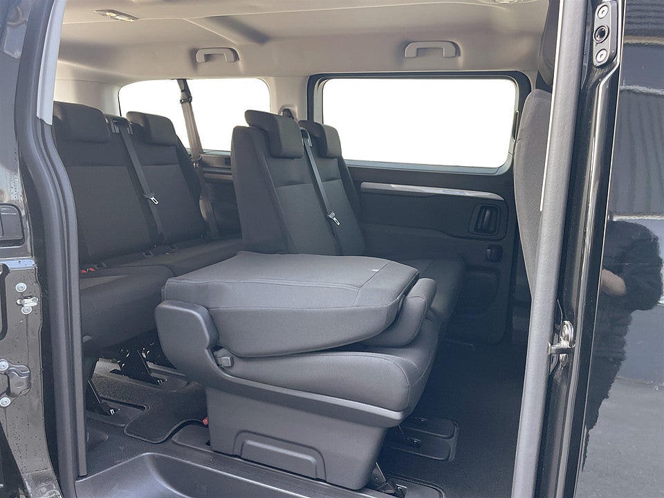 Bild på Citroën Jumpy Spacetourer PLUS BlueHDi 9-SITS Aut - OMGÅENDE LEVERANS!