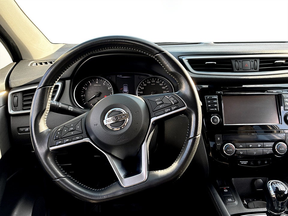 Bild på Nissan Qashqai N-Connecta 1.2 DIG-T 115hk BACKKAMERA