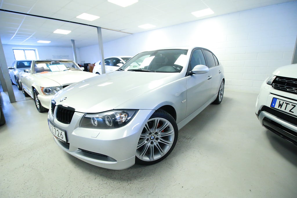 BMW 325 i Sedan Automat Advantage, Skinnstolar 218hk