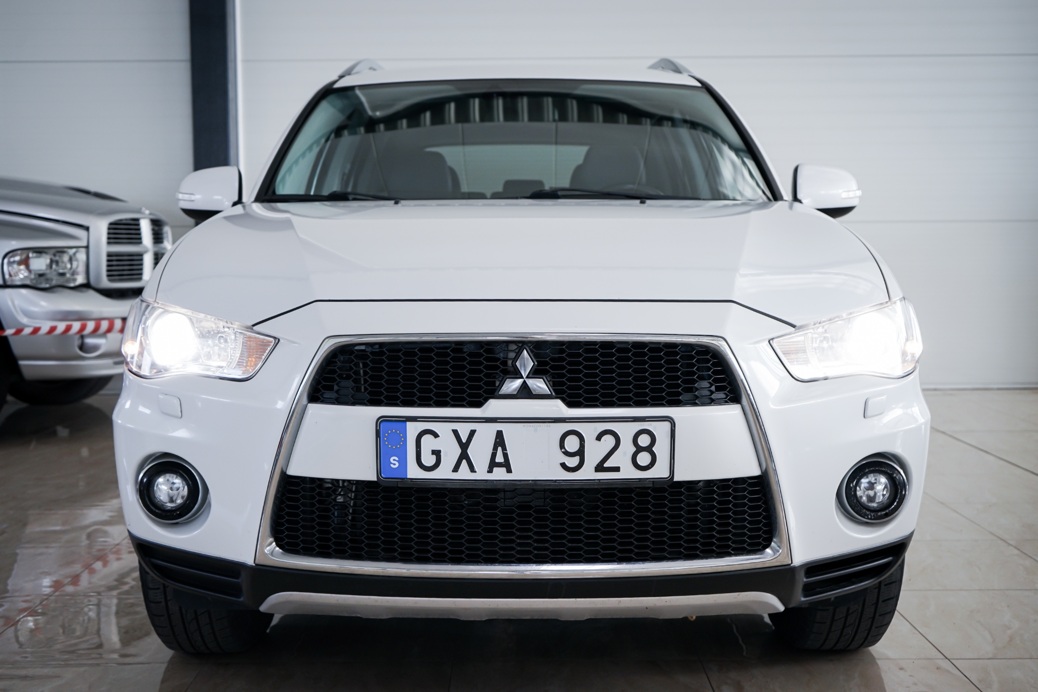 Mitsubishi Outlander 2010, bild 3/60