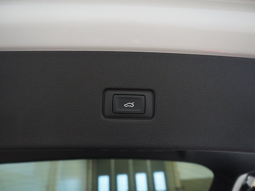Audi Q8 50 TDI 286hk Q S-Line |B&O|Drag|360°|D-värm|Matrix| 2019