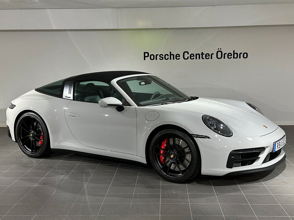 Porsche 911 Targa 4 GTS 