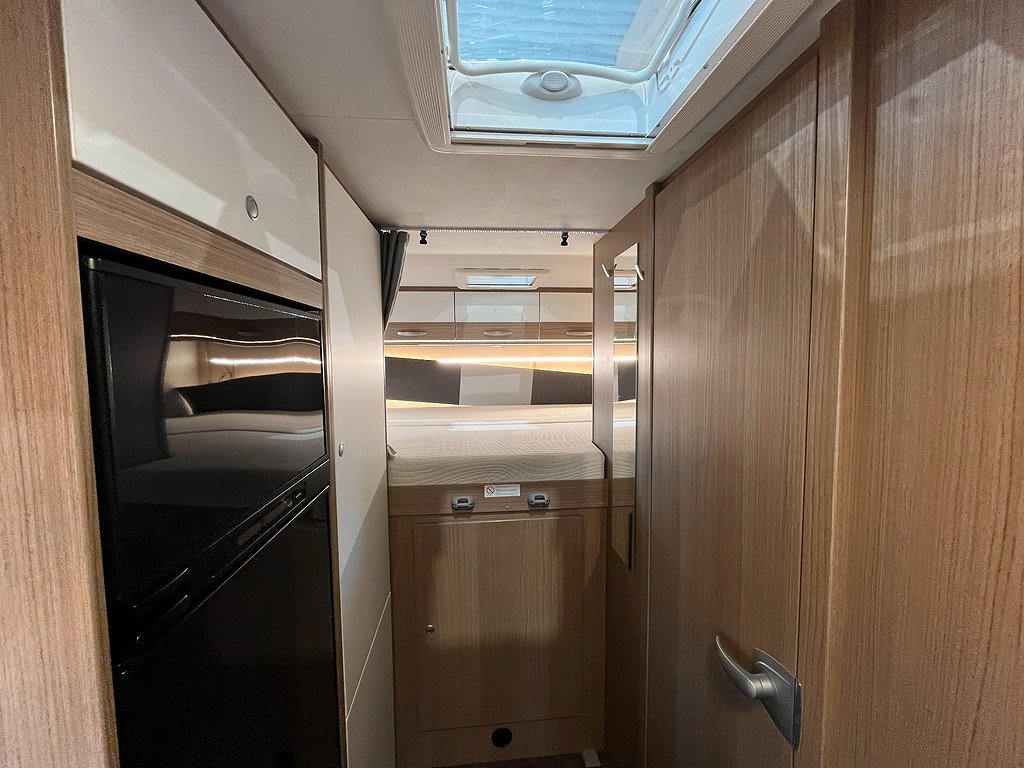 Carado A 464 / B-kort / 6 bältade / 6 Sovplatser /4995kr/mån - Carado